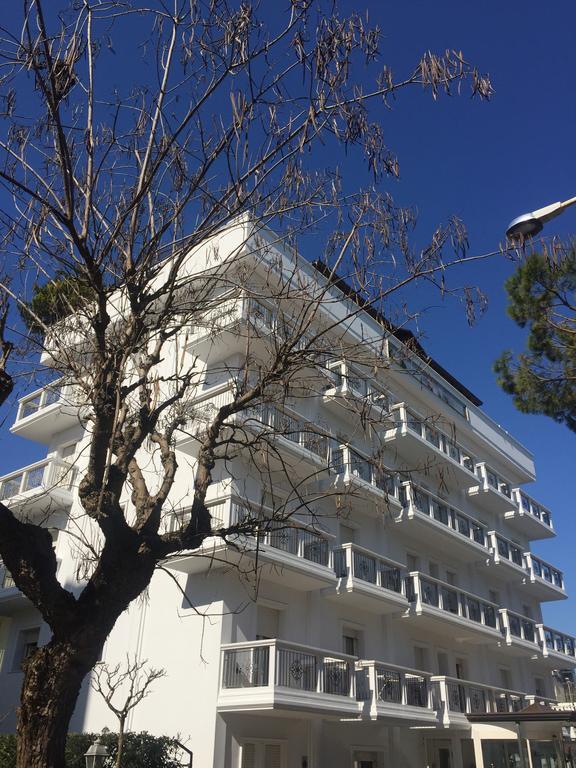 Hotel Residence Veliero リッチョーネ エクステリア 写真